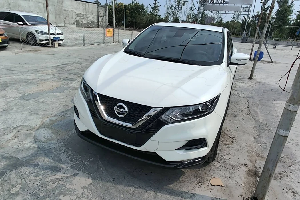 Nissan Qashqai 2021 2.0L CVT Smart Edition