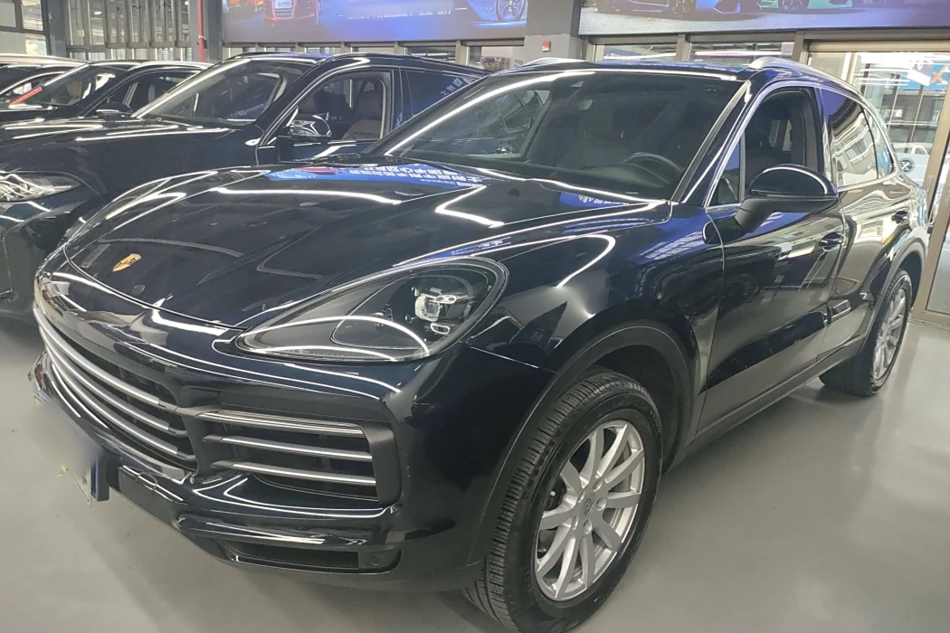 Porsche 2019 Cayenne 3.0T