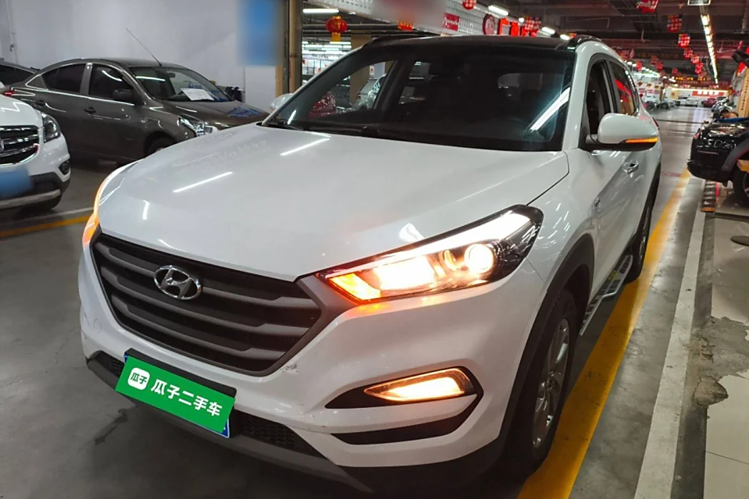Hyundai Tucson 2018 1.6T dual clutch two-wheel drive 15th Anniversary Special Edition