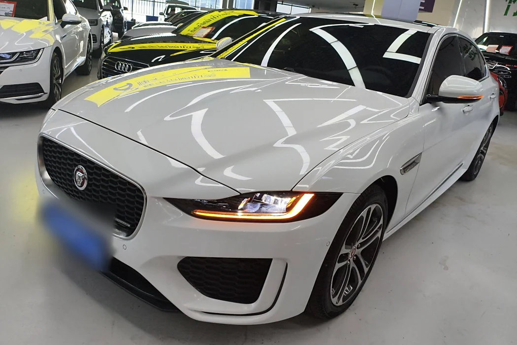 Jaguar XEL 2020 2.0T 200PS R-DYNAMIC S Aggressive Sport