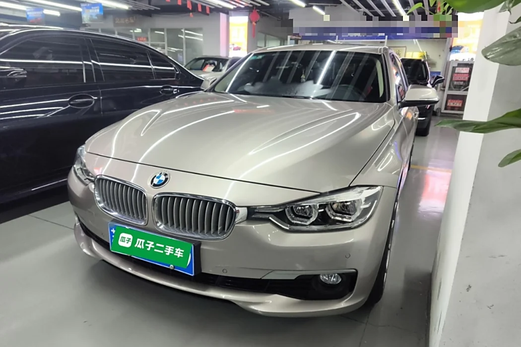 BMW 3 Series 2019 320Li Stylish