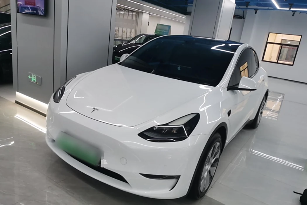 Tesla Model Y 2022 Long battery life all-wheel drive version