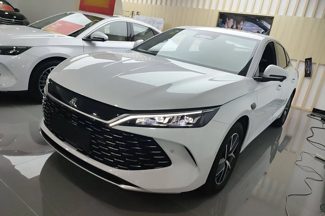 BYD Qin L 2025 DM-i Smart Driving Version 120KM beyond Type