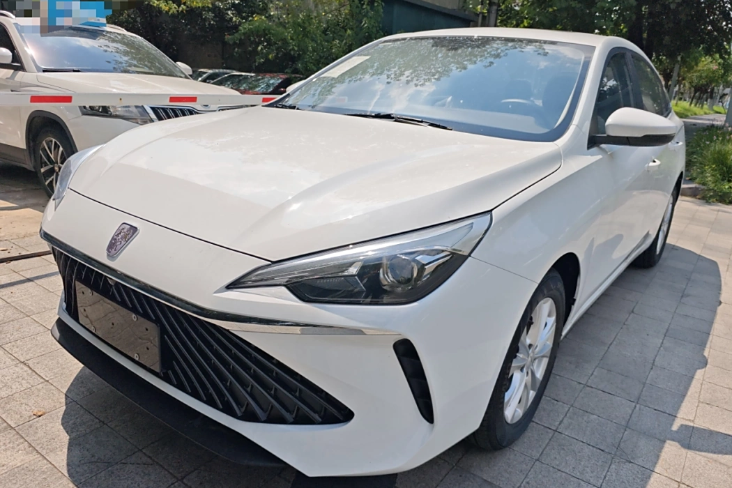 RW i5 2023 1.5L CVT Luxury Edition
