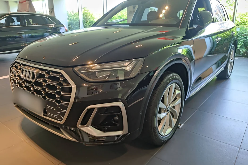 Audi Q5L 2022 40T Luxury Dynamic
