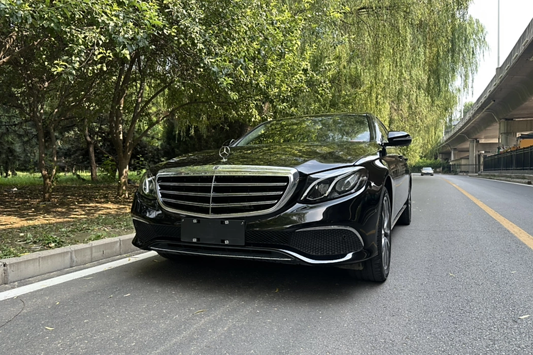 Mercedes-Benz E-Class 2020 E 260 L