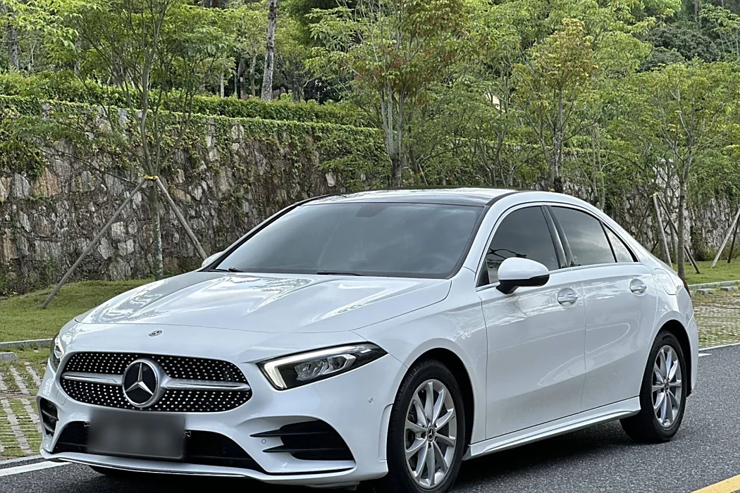 Mercedes-Benz A-Class 2019 A 200 L Sport Sedan