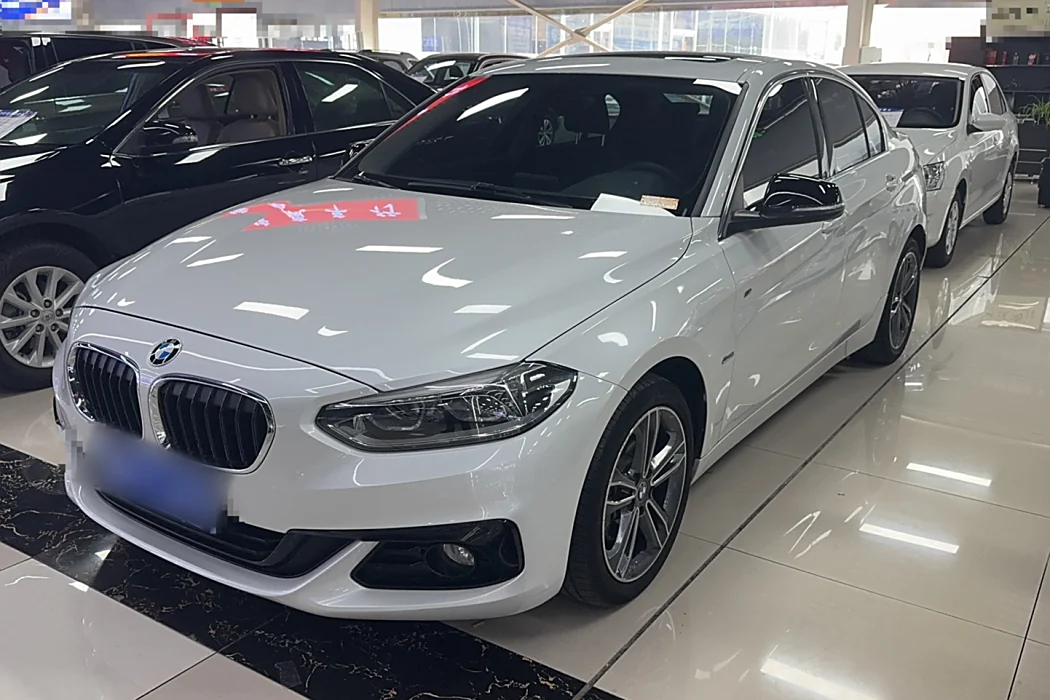 BMW 1 Series 2018 118i Sport