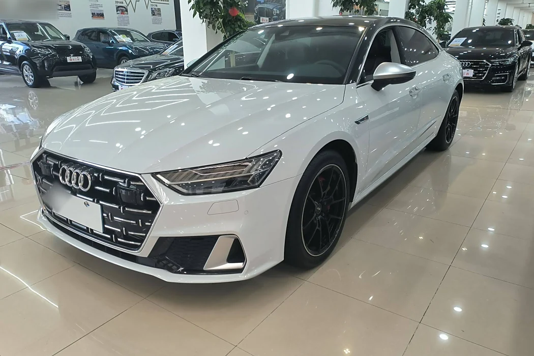 Audi A7L 2022 45 TFSI S-line Youth Edition