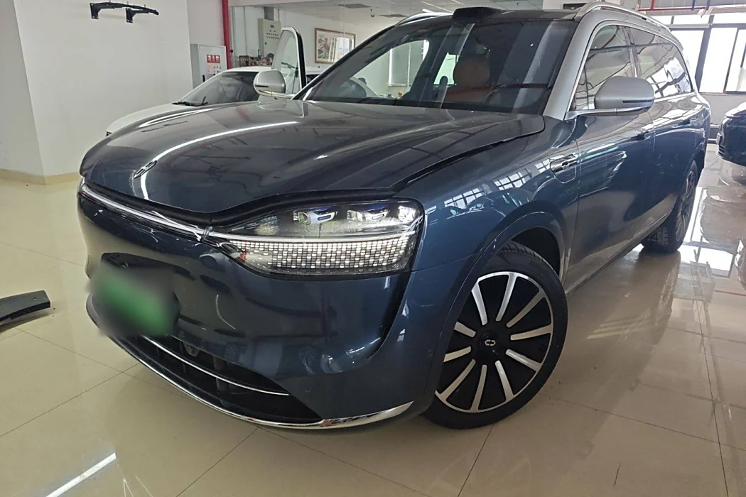Hongmeng Zhixing Wenjie M9 2024 Extended Range Ultra Version 42kWh 6-seater Version