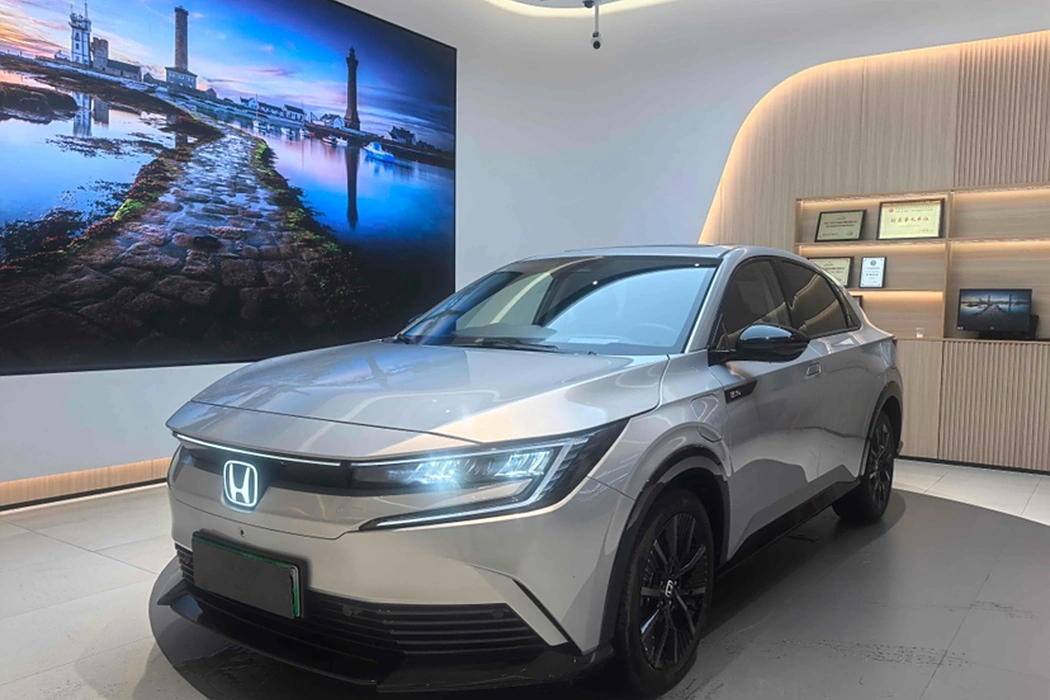 Honda e: NP2 Extreme 2 2024 Advanced Version