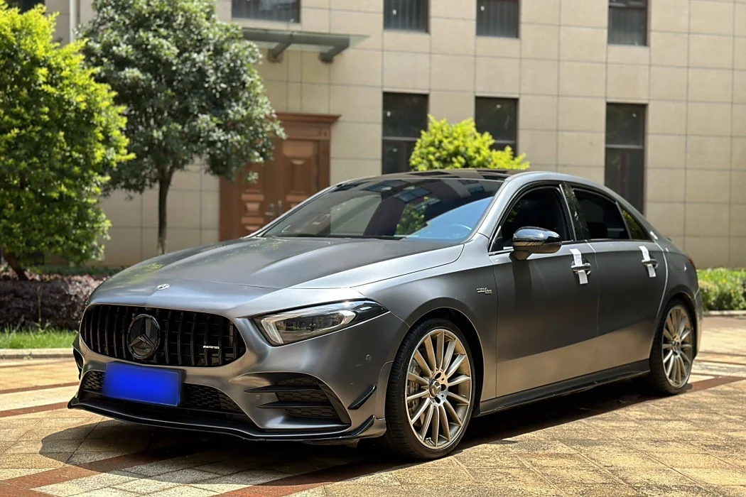 Mercedes-Benz A-class AMG 2019 AMG A 35 L 4MATIC First Special Edition