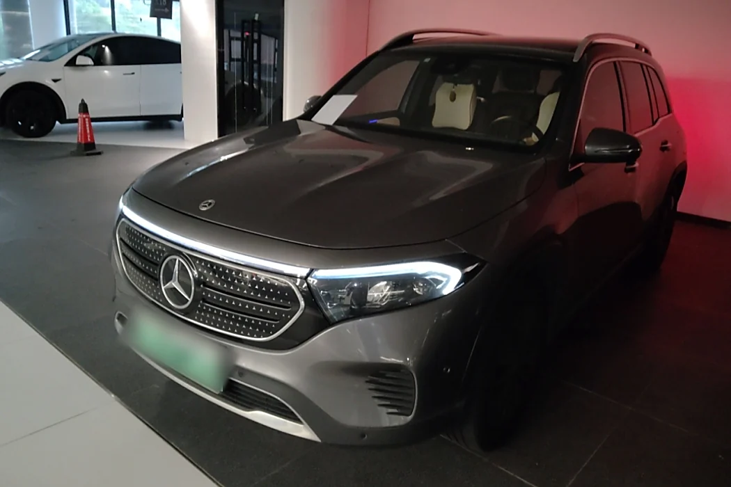 Mercedes-Benz EQB 2022 EQB 260