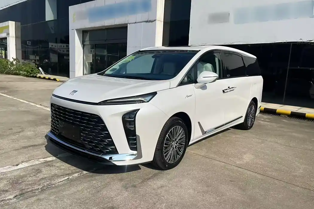 Buick GL8 New Energy 2024 Lu Zun Luxury Edition 6-seater