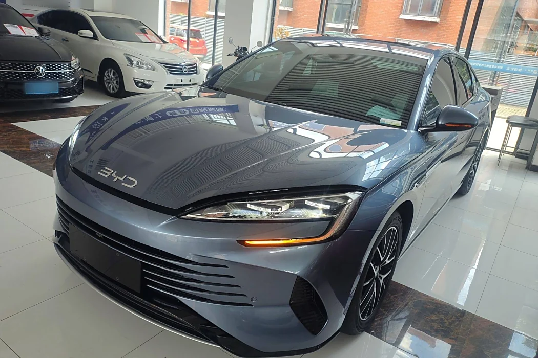 BYD Seal 07 DM-i 2025 DM-i 1.5L 125km Premium Type