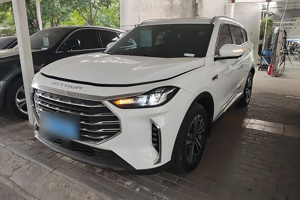 JETRO X70 PLUS 2021 1.6T DCT Star 5-Seater