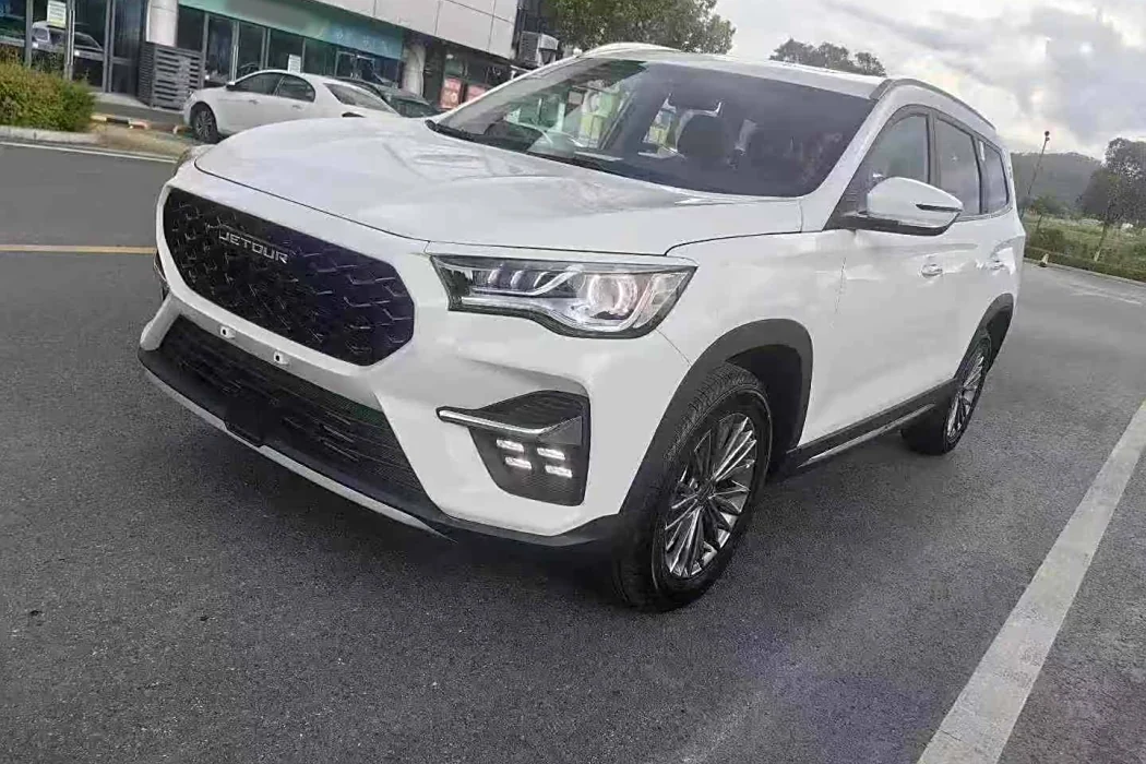 Jietu X90 2024 1.6T DCT Kirin Edition 7 seats