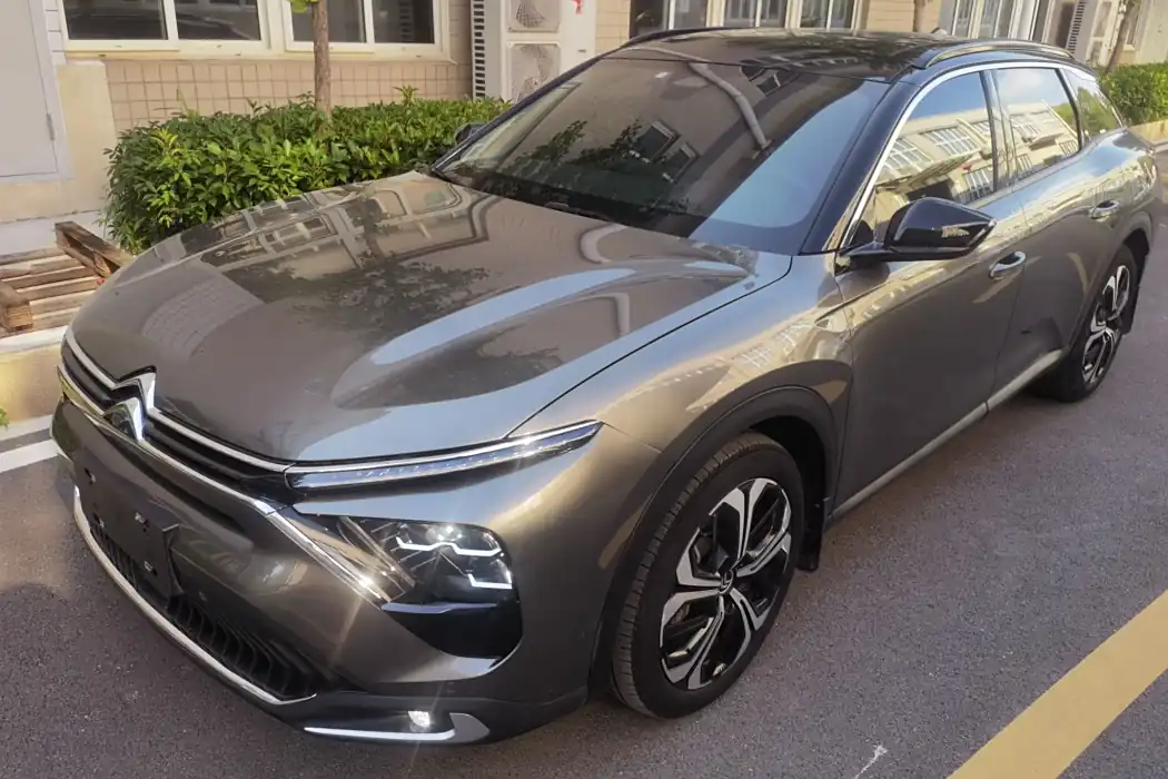 Citroen Versailles C5 X 2021 1.6 T collar extraordinary