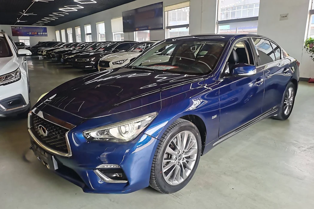 Infiniti Q50L 2018 2.0T Escape Edition National VI