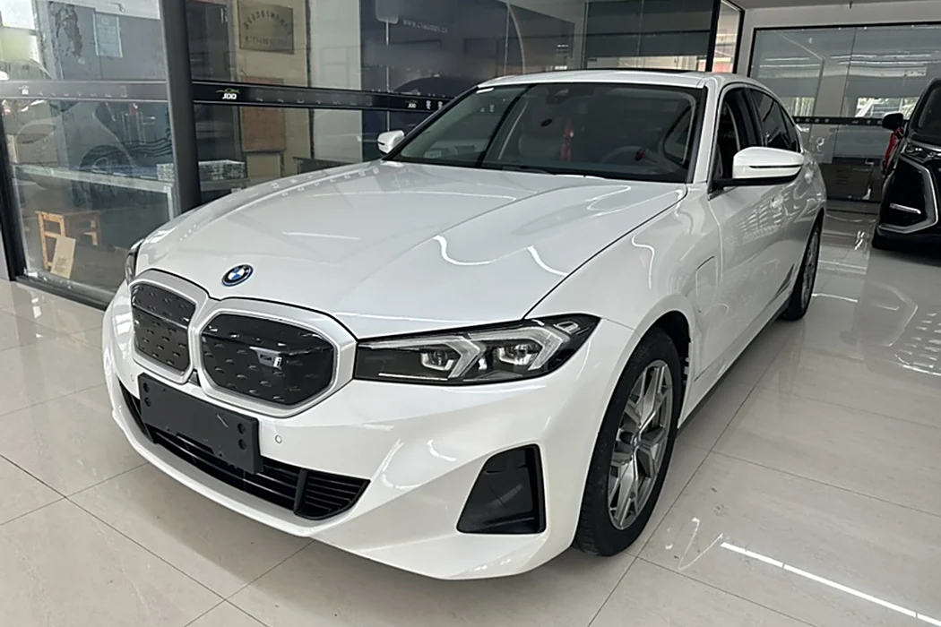 BMW i3 2024 eDrive 35 L