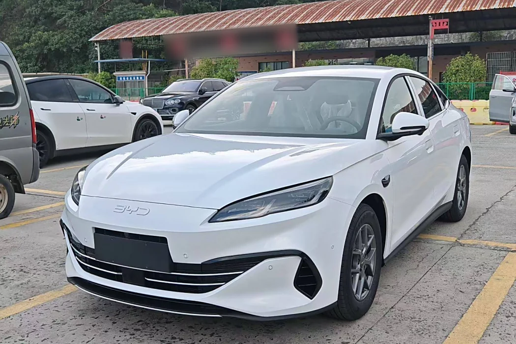 BYD Seal 06 New Energy 2025 DM-i Smart Driving Version 80KM Luxury