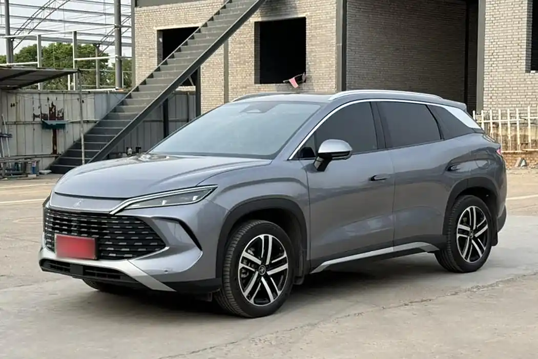BYD Song L DM-i 2024 112km transcendent type