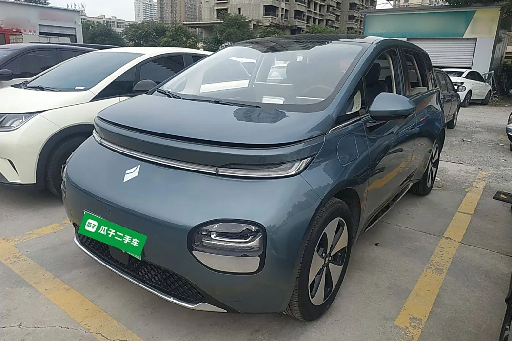 Baojun Yunduo 2023 Model 460 Max
