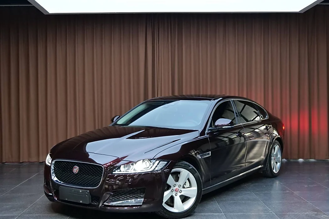 Jaguar XFL 2019 XFL 2.0T 200PS 2WD Elite