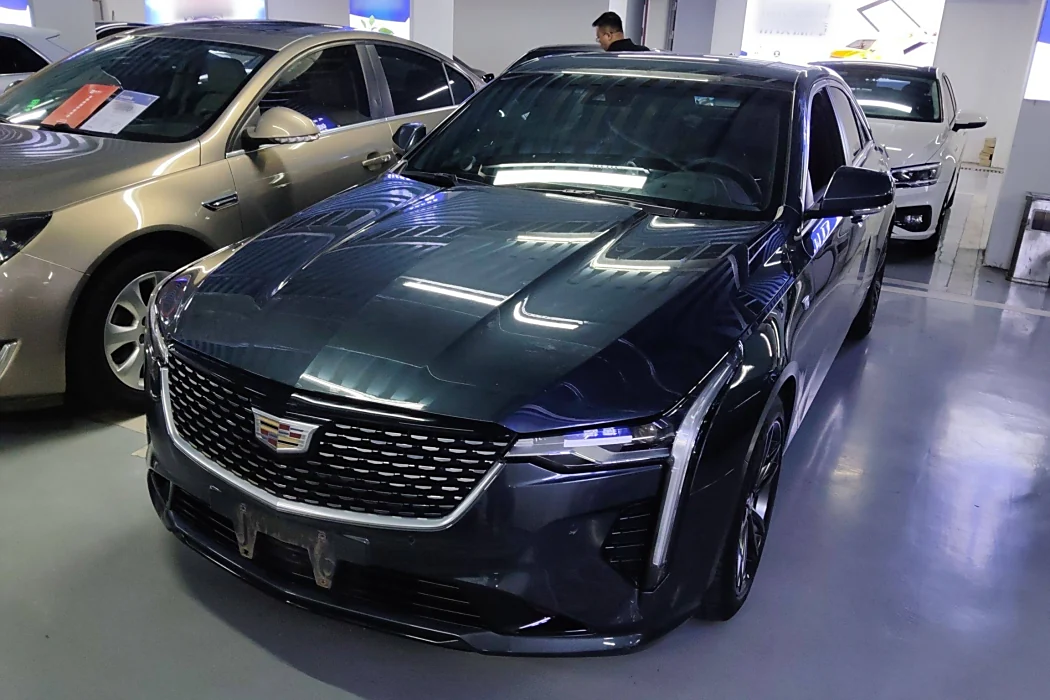 Cadillac CT4 2022 28T Luxury