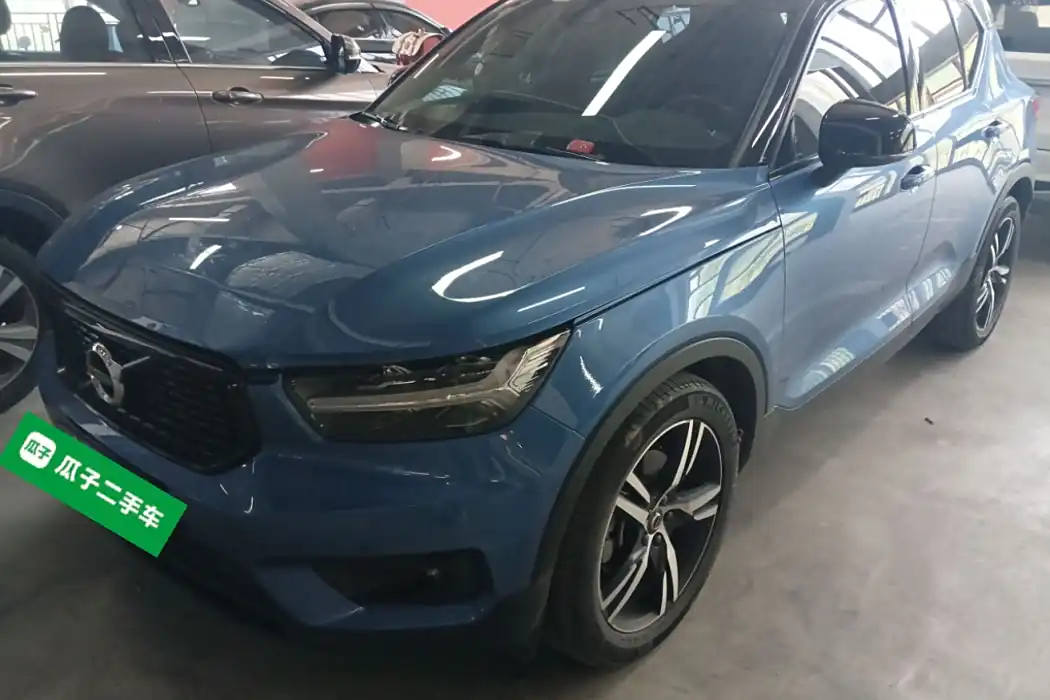 Volvo XC40 2020 T4 four-wheel drive Zhiyuan Sports Edition