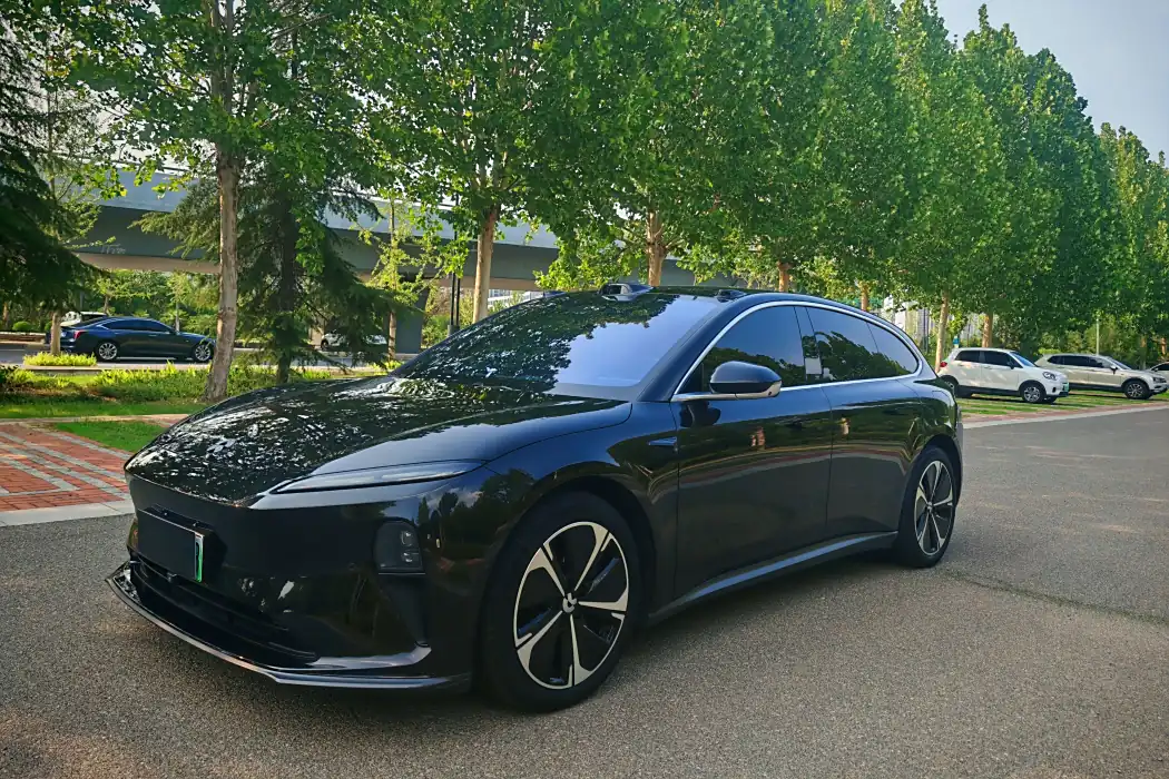 Nio ET5T 2024 model 75kWh Touring