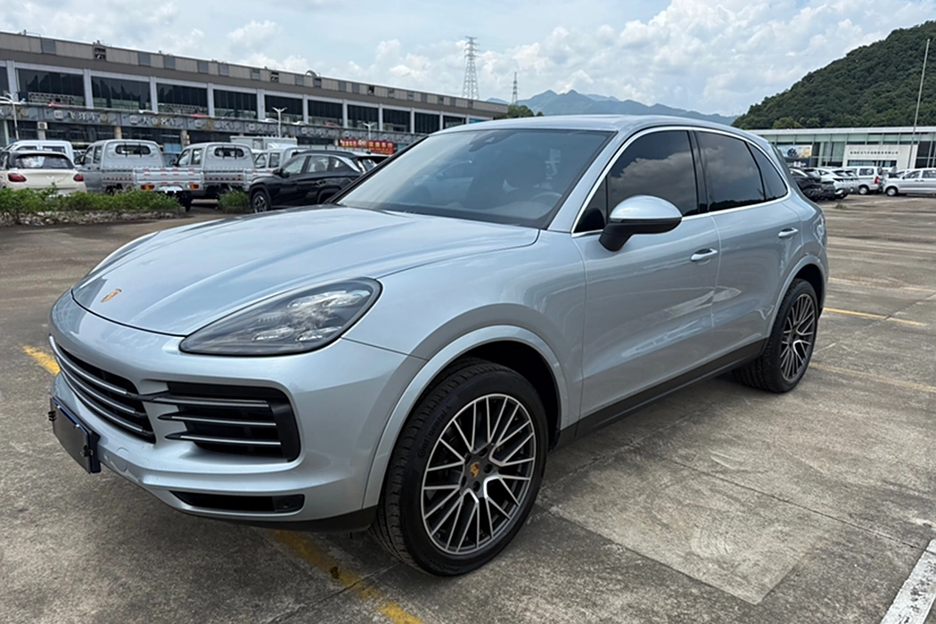 Porsche 2019 Cayenne 3.0T