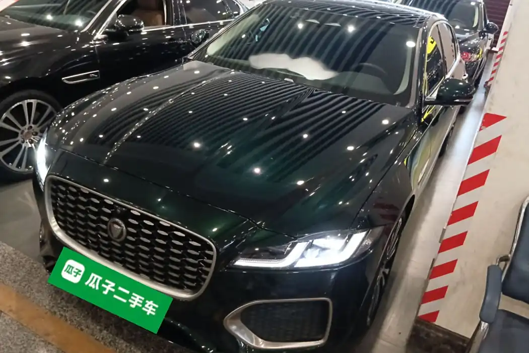 Jaguar XFL 2021 XFL 2.0 T P250 two-wheel drive Exclusive Deluxe Edition