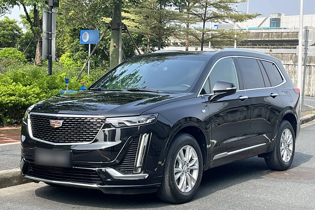 Cadillac XT6 2022 2.0T seven-seater four-wheel drive fashion type