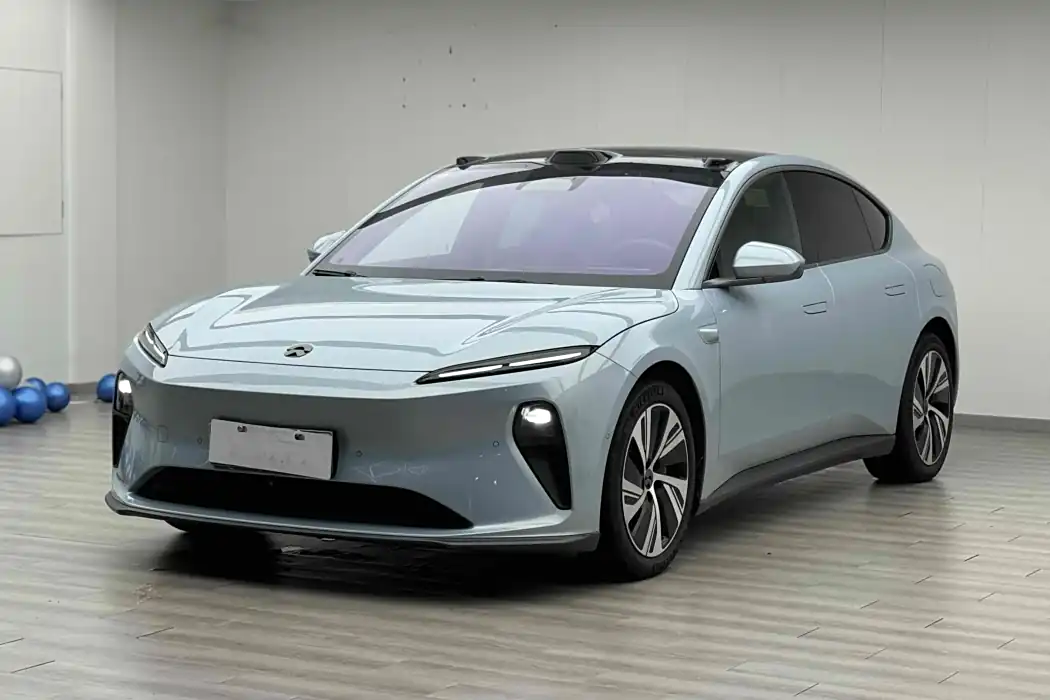 Azera ET5 2022 75kWh