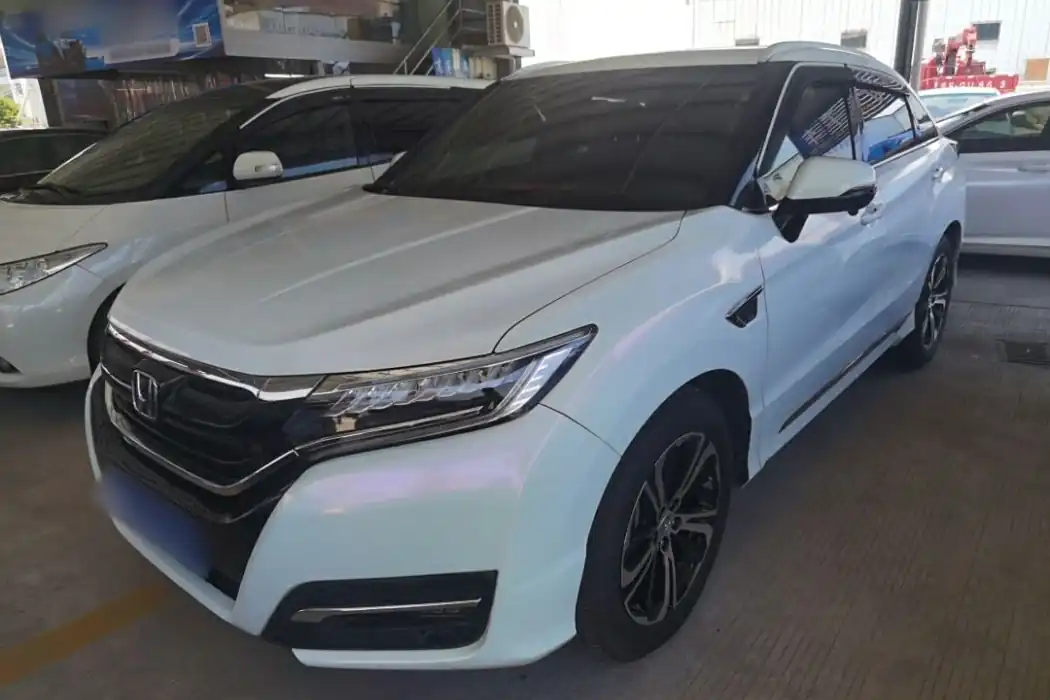 Honda UR-V 2017 370TURBO 2WD Premium Edition State V