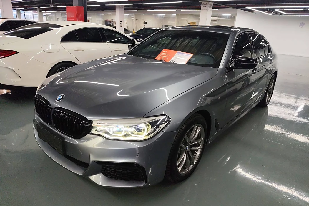 BMW 5 Series (Import) 2020 525i M Sport Package