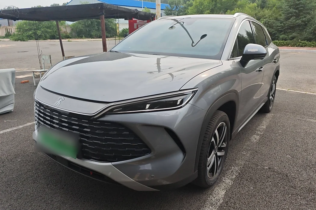 BYD Song L DM-i 2024 112km transcendent type