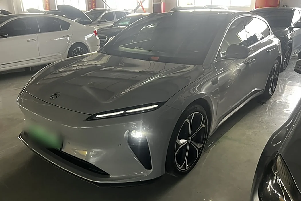 Nio ET5T 2023 model 75kWh Touring
