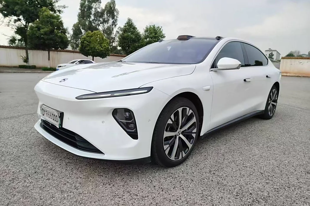Nio ET7 2022 100kWh first version