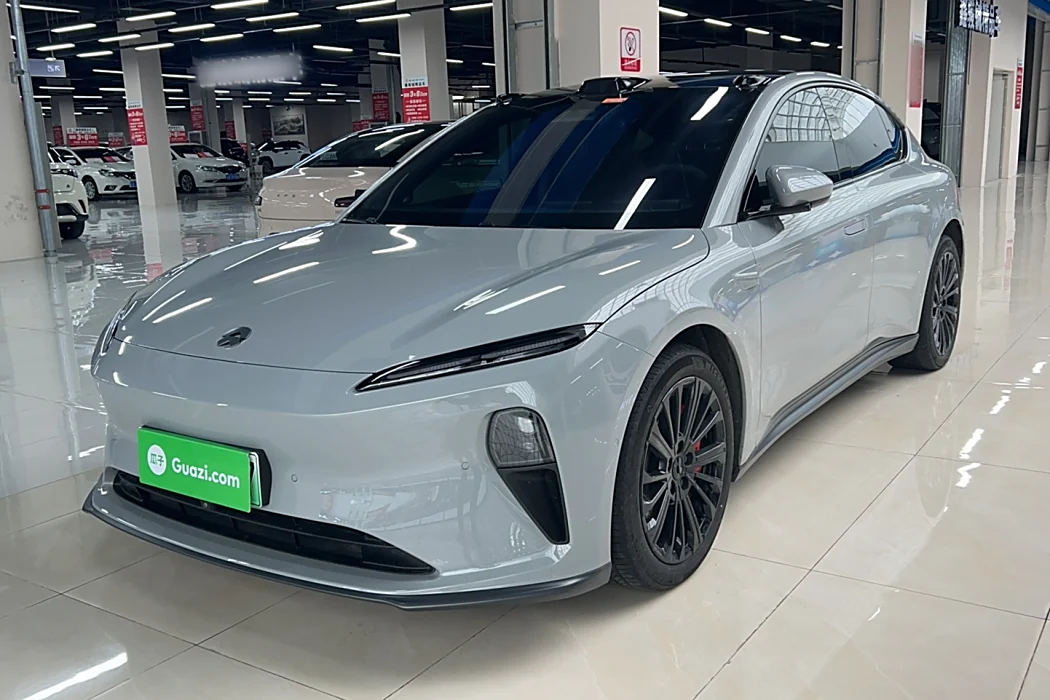 Azera ET5 2022 75kWh