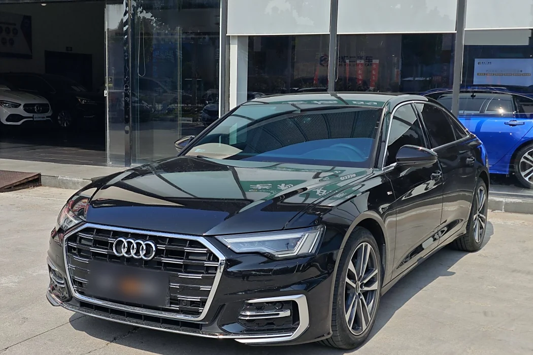 Audi A6L 2023 Modified 40 TFSI Luxury Dynamic