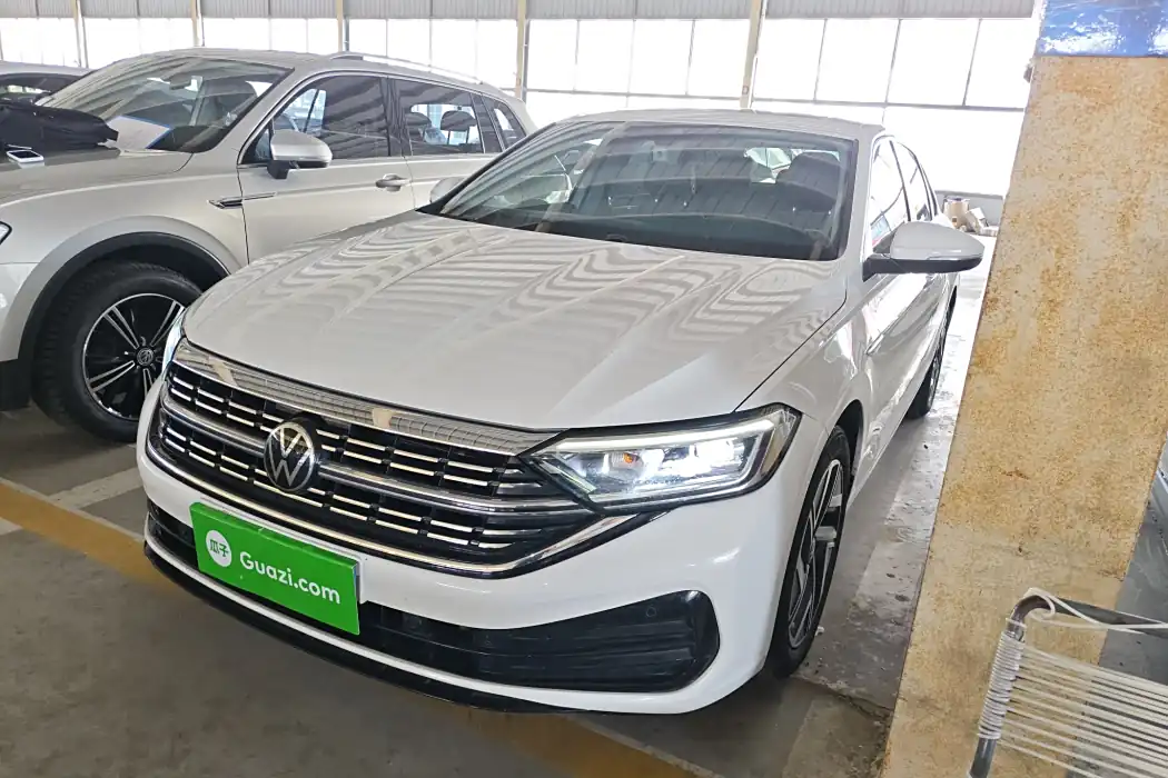Volkswagen Sagitar 2023 300TSI DSG Beyond Edition
