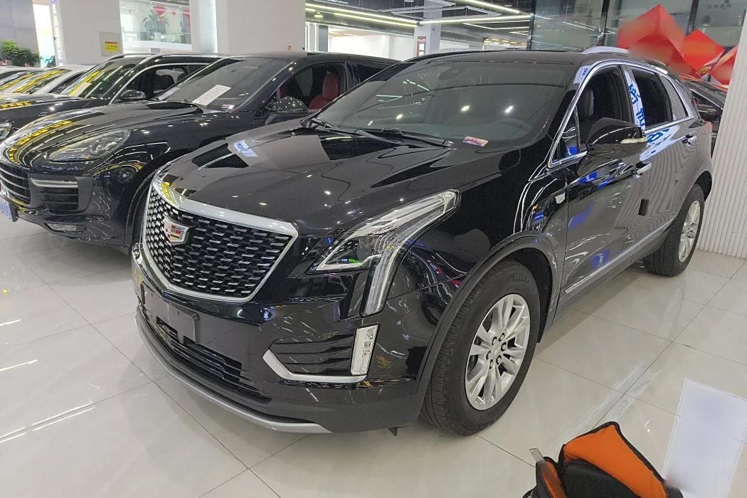 Cadillac XT5 2024 2.0T 2WD Style