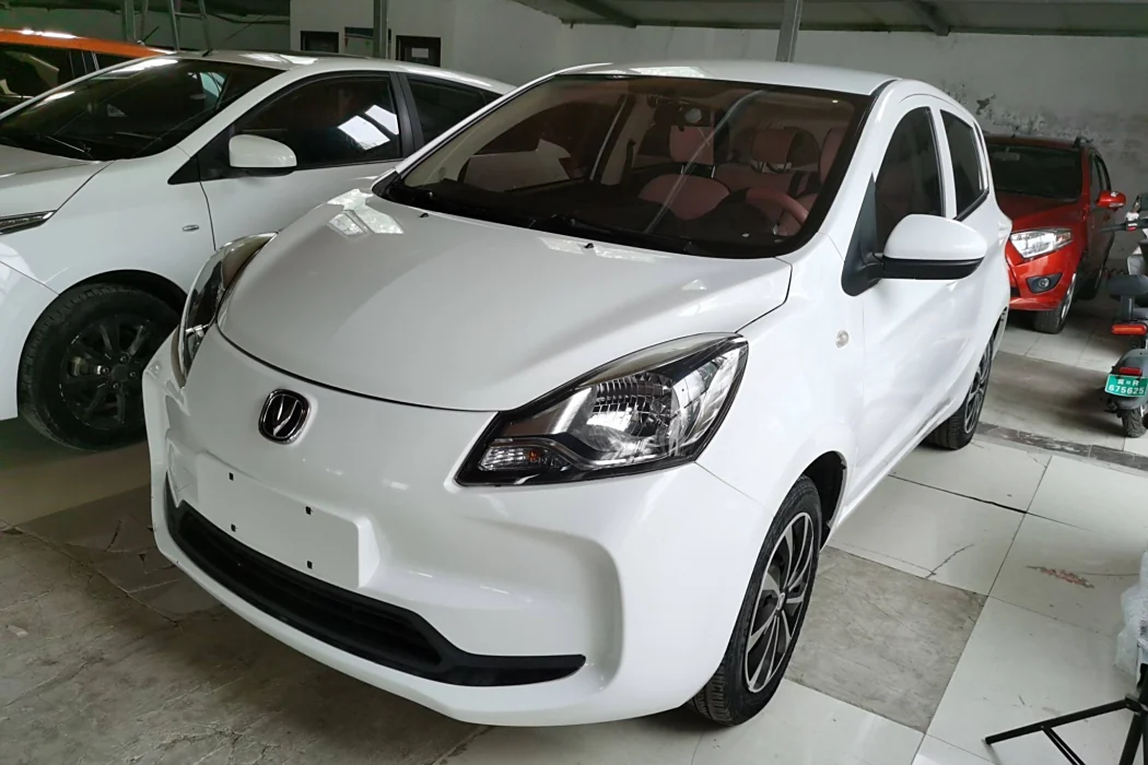 Changan Auchan Benben E-Star 2021 National Version Xinyue Version (Fast Charge Version) Lithium Iron Phosphate (31.18kWh)