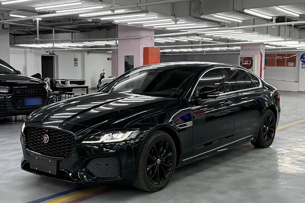 Jaguar XFL 2022 XFL 2.0 T P250 two-wheel drive Elite Sports edition
