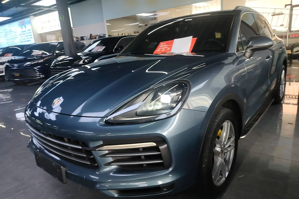 Porsche 2019 Cayenne 3.0T