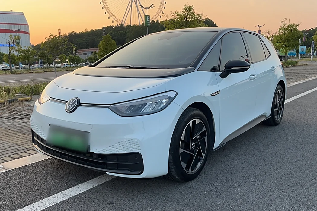 Volkswagen ID.3 2023 upgraded Pure Smart Edition