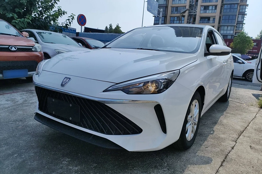 RW i5 2023 1.5L CVT Luxury Edition