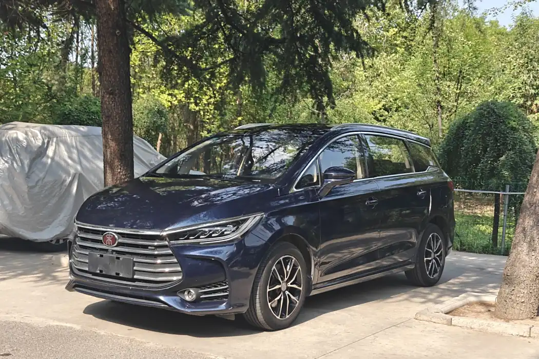 BYD Song MAX 2018 1.5T Automatic Intelligent Connection Exclusive 7-seater